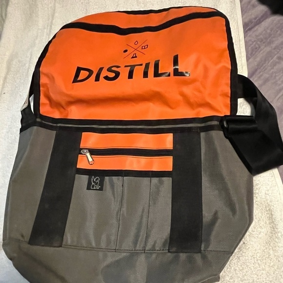 Chrome Distill Shoulder Laptop Nylon Bag - Picture 6 of 10